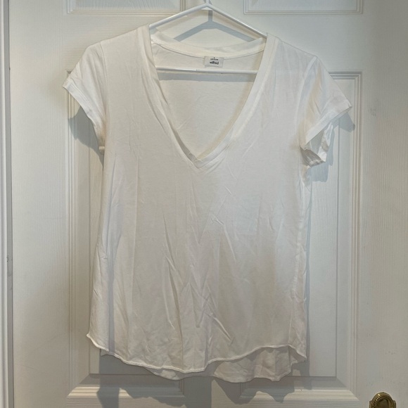 WILFRED white vneck tank - Picture 1 of 4